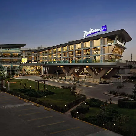 Radisson Blu Hotel Riyadh Convention And Exhibition Center-3