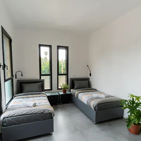 Nahal Oz 33-2