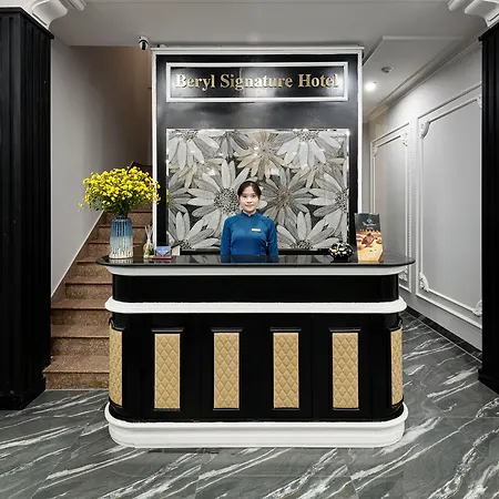 Beryl Signature Hotel & Travel-2