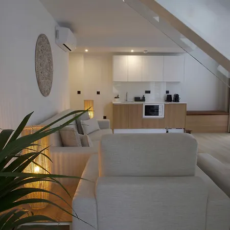 Hotel Emblematico Hi Suites-2