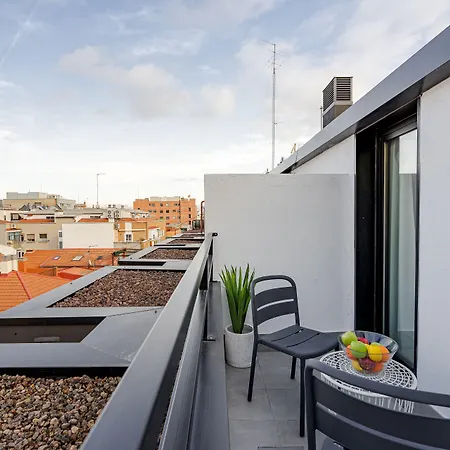 Feelathome Ventas Suites-3