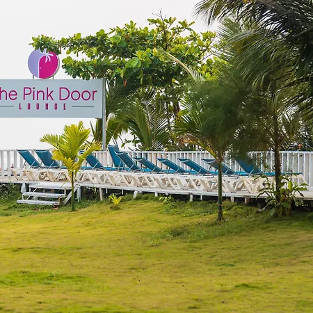 Foxoso La Beach Resort & Spa-2