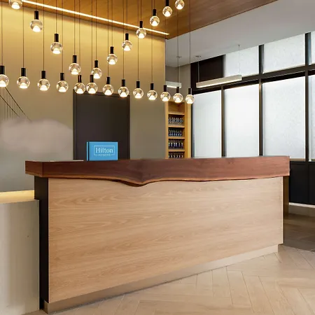 Hampton Inn & Suites San Mateo-San Francisco Airport-2