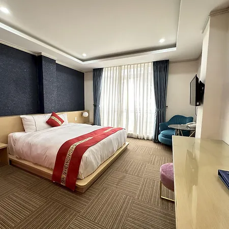 Capital O 1177 Saigon Sweet Hotel-2