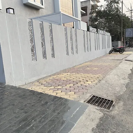 Hotel Chitra Executive-3