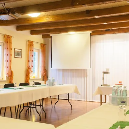 Hotel Garni am Schlosspark-2