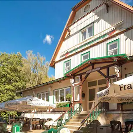 Hotel Garni am Schlosspark-3