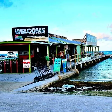 Voyager Sun & Reef Hotel-3