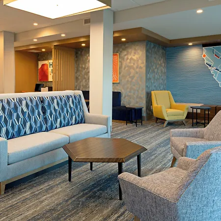 Holiday Inn Express & Suites - Hollister By Ihg-3