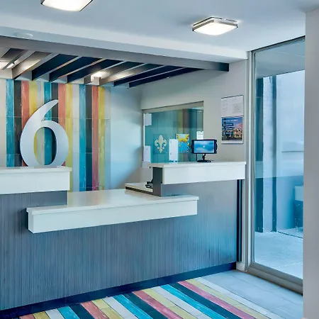 Motel 6 Louisville, Ky- Airport/ Fair Expo-2