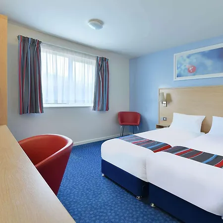 Travelodge Milton Keynes Central-3