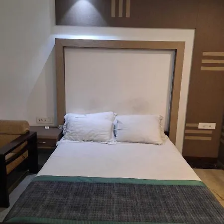 Mayur Hotel-3