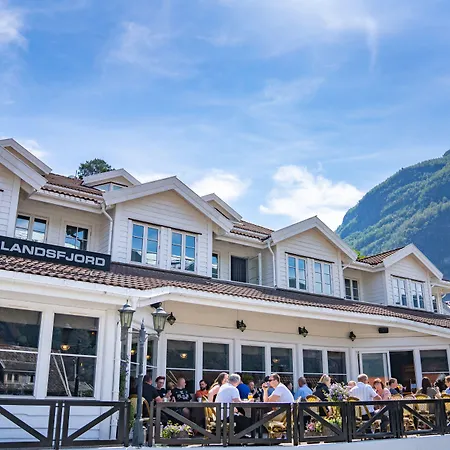 Hotel Aurlandsfjord-2