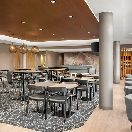 Springhill Suites By Marriott Menomonee Falls-2