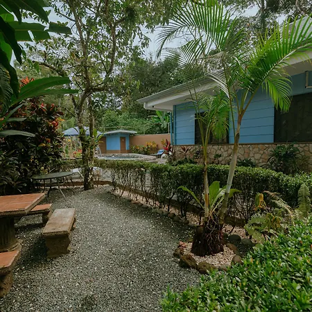 Oasis Diverse Adult Retreat-2