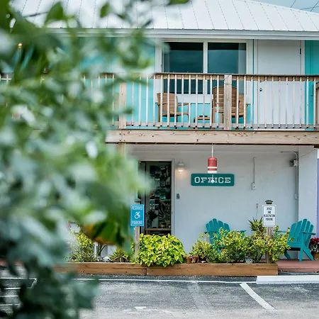 Ragged Edge Resort & Marina-3