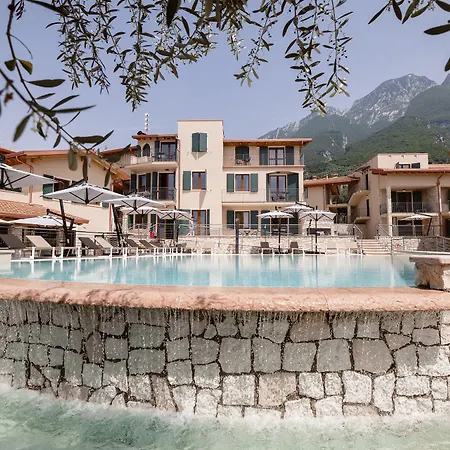 June Stay Lake Garda-3