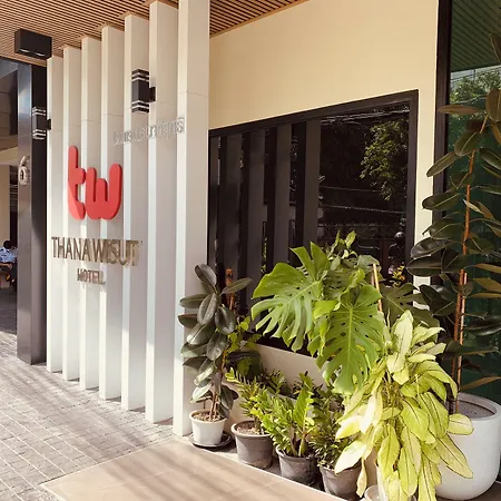 Thana Wisut Hotel-3