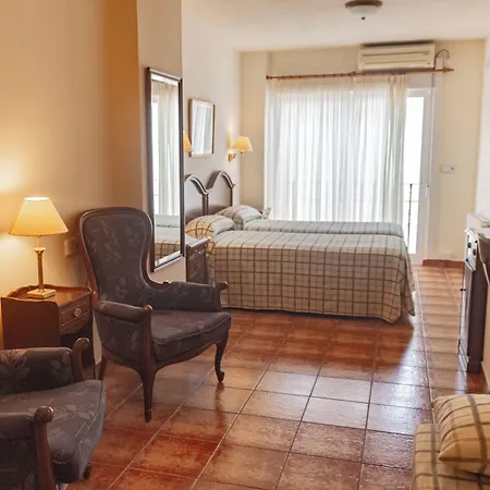 Hotel Tarbena-3