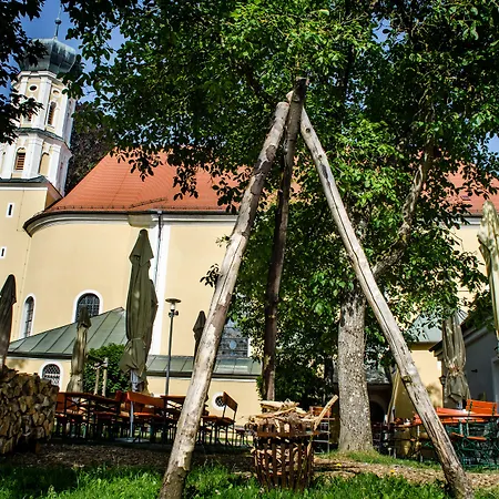 Wallfahrts-Gaststätte Heilbrünnl-3