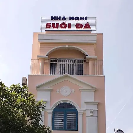 Oyo 1187 Suoi Da Motel-3
