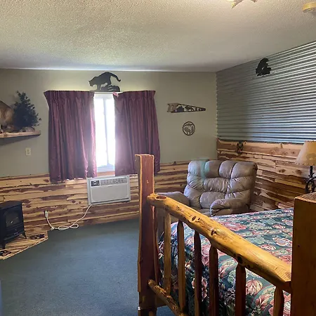 Celebrity Inn-2