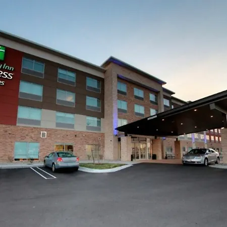 Holiday Inn Express & Suites - Detroit North - Roseville By Ihg-3