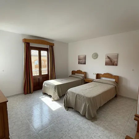 Hostal Can Gallu-3