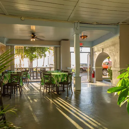 Ruff Resort At Victoria House-3
