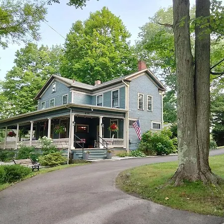 Highland Guesthouse-2