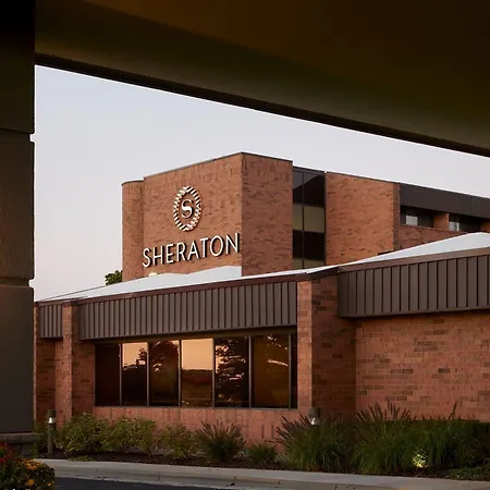 Sheraton Grand Rapids Airport Hotel-3