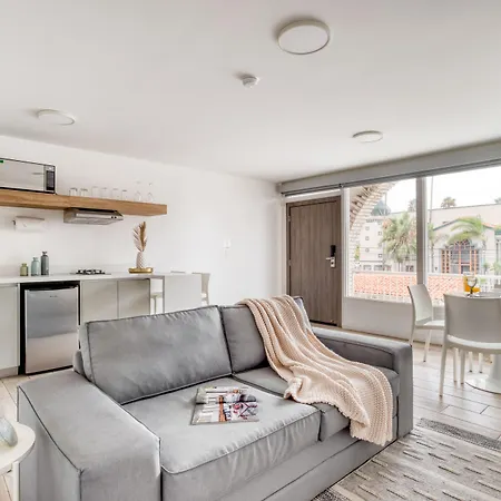 Beach House By Uliv-2