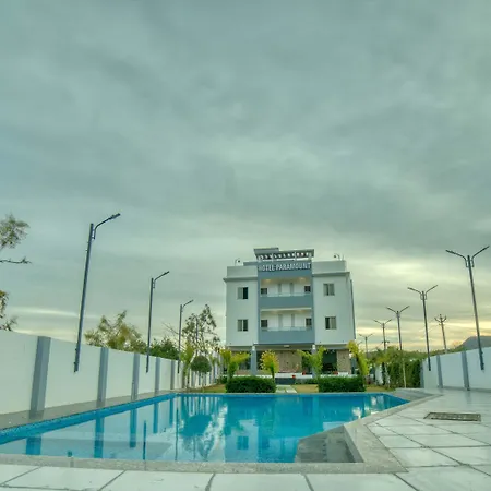 Hotel Paramount-2