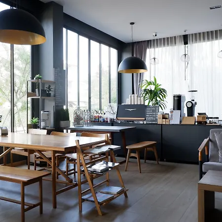 Bliq Hotel Chanthaburi-2