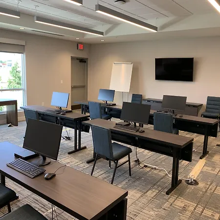 Four Points By Sheraton Albany-3