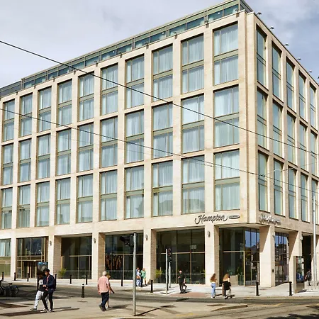 Hampton By Hilton Dublin City Centre-3