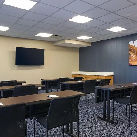 Fairfield By Marriott Inn & Suites Hagerstown-2