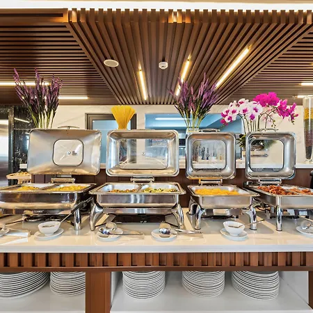 Monalisa Luxury Hotel-2
