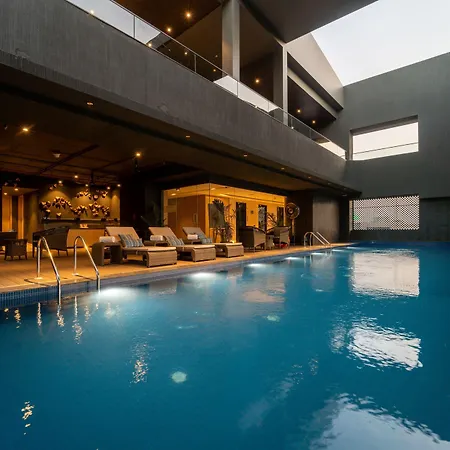 Courtyard By Marriott Vadodara-2