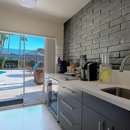 Desert Hills - 21 And Over - A Town & Desert Boutique Hotel (Adults Only)-3