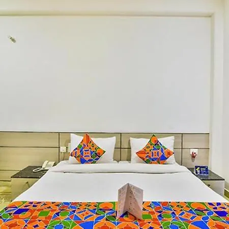 Fabhotel Rallkmas - Dlf Phase 2 & Mg Road Metro-3