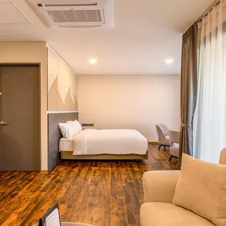 Urban-Est Hotel-3