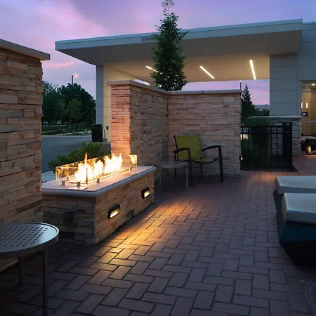 Springhill Suites Winchester-2