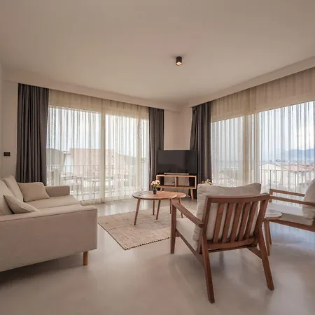 Gizz Suites City-3