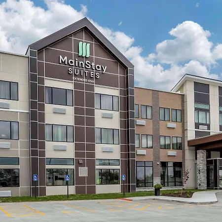 Mainstay Suites Milwaukee-Franklin-3