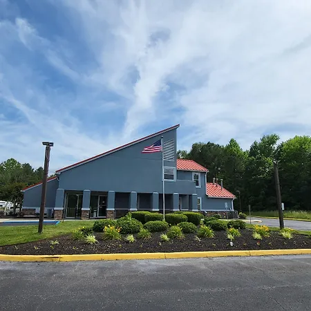 Stonewood Inn & Suites Of Carrollton - Smithfield-3