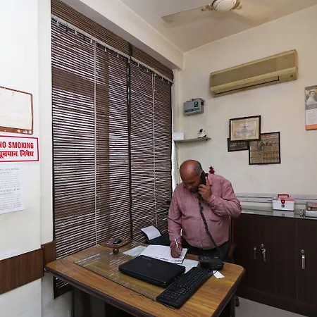 Oyo 36432 Hotel Tarang-2