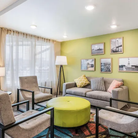 Woodspring Suites Linden-2