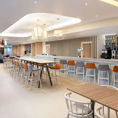 Hampton By Hilton Rochdale-2