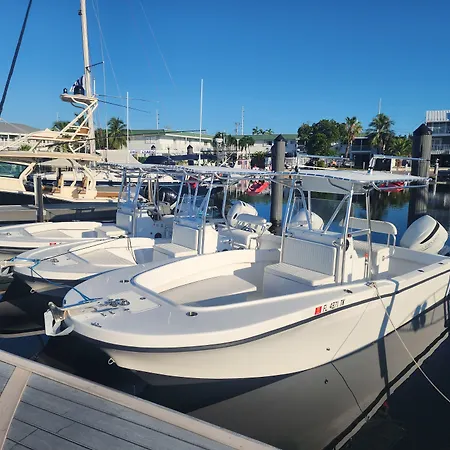 Yacht Haven-3